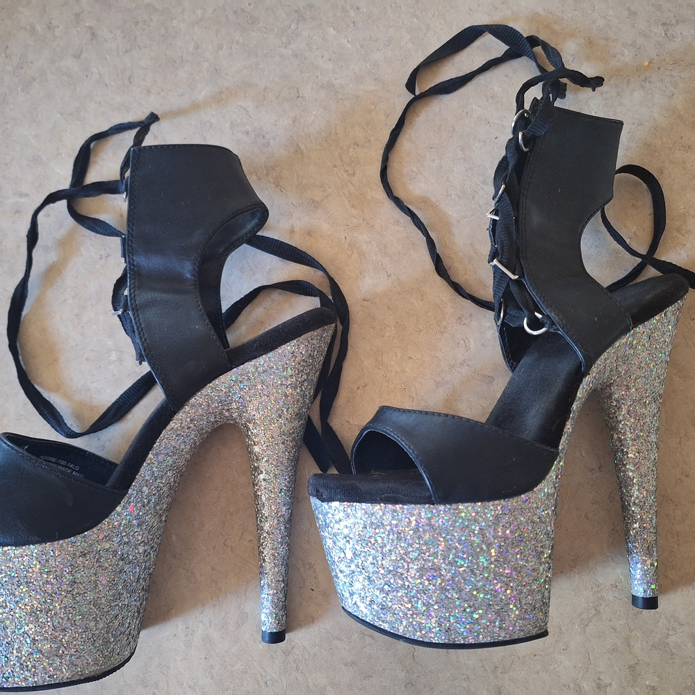 Used Pleasers Glitter And Black